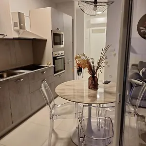 https://apartman-p-b.hotels-in-trogir.com